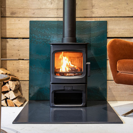 Charnwood Aire 3 Low Stand Keramik Holzofen Luftheizung 3.7kW Schwarz