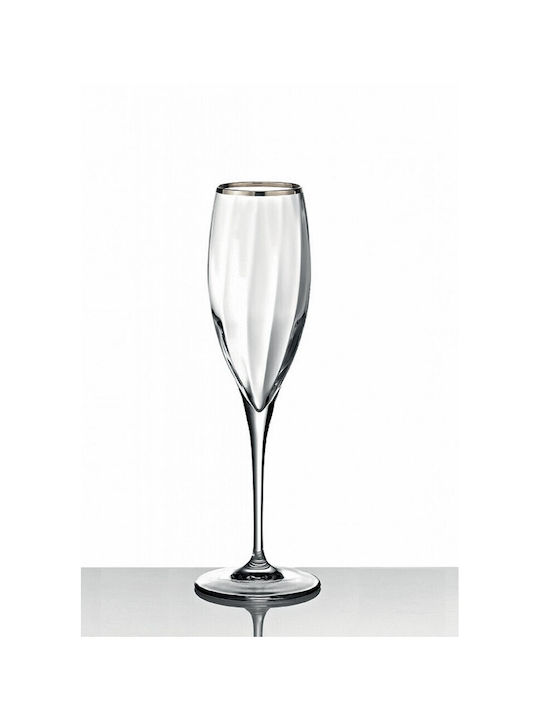 Glas Champagner aus Glas Kelch