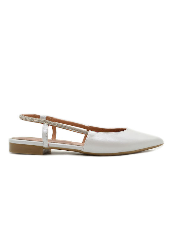 Hawkins Premium Ballerinas White