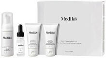 Medik8 Post-Treatment Kit Set Îngrijire pentru Hidratare & Strălucire Medik8 Post-Treatment Kit Set Îngrijire pentru Hidratare & Strălucire
