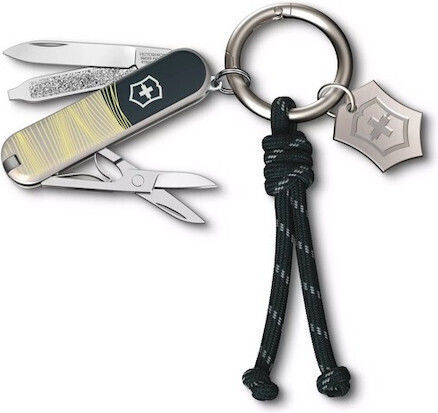 Victorinox Classic SD Швейцарско Армейско Ножче Сив
