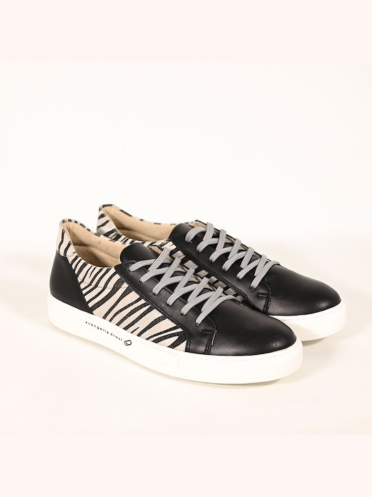 Evangelia Drosi Sneakers Black