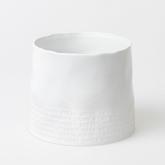 Raeder Plant Pot Porcelain White
