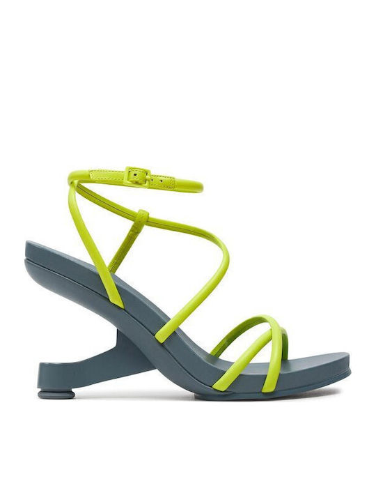 United Nude