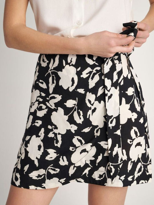 Attrattivo Mini Envelope Skirt Floral Black