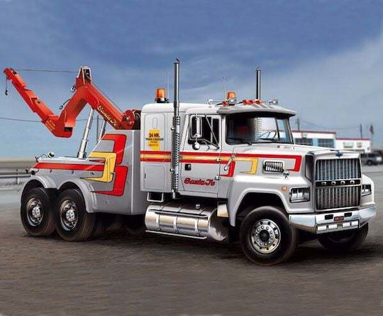 Italeri Modeling Figure Truck in Scale 1:24