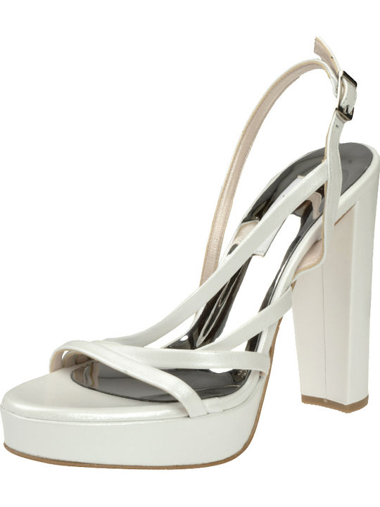 Guy Laroche Leder Sandalen Weiß