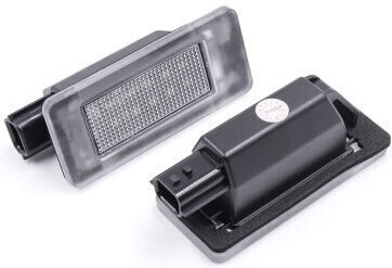 Светлини за регистрационната табела LED за Nissan Qashqai / Serena / Altima Dacia Дъстър 2бр