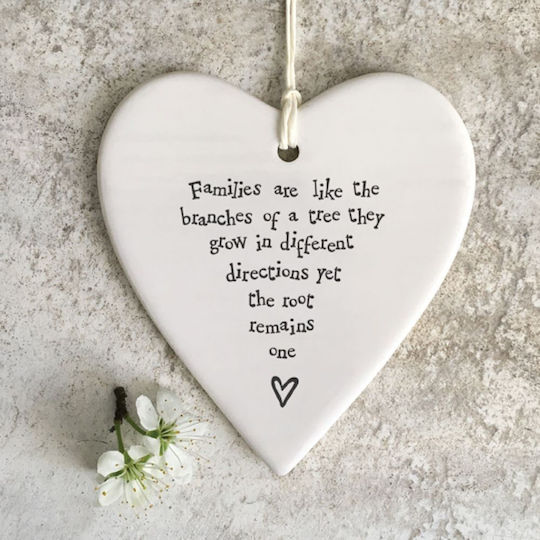 Synchronia Hanging Wall Decor Families Made of Ceramic Material