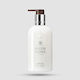 Molton Brown Suede Orris Ενυδατική Lotion Σώματος 300ml