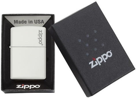 Zippo Classic Matte Logo Brichetă Rezistentă La Vânt Cu Flacără În Culoare Albă