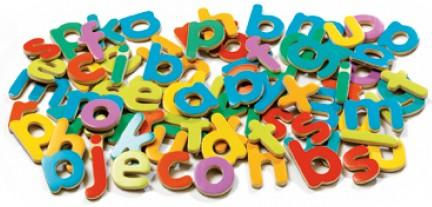 Djeco 83 Small Colored Magnetic Letters Εκπαιδευτικό Παιχνίδι Γράμματα & Αριθμοί