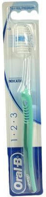 Oral-B Indicator 1-2-3 40 Toothbrush Medium Green (Random Selection)