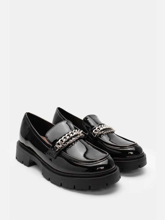 Moccasins with Decorative Chain 4308501-black