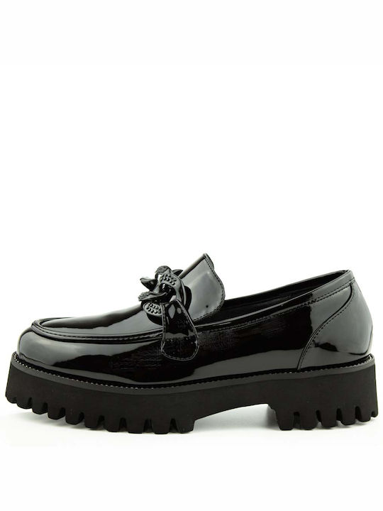 Exe Women's Moccasins in Black Color