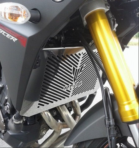 Moto Discovery Motorrad-Kühlerschutz Yamaha MT-09 Silber