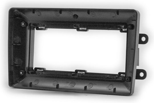 Carav Industries Inc 9" Tablet Facade Dacia Duster '10 Sandero Logan 22.691
