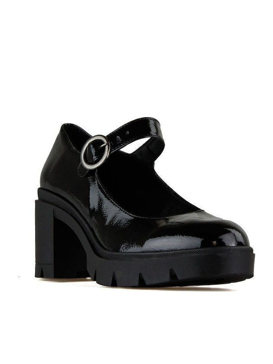 Sandals from Patent Leather Black