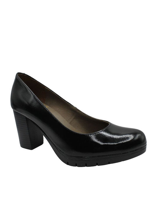 Marila Footwear