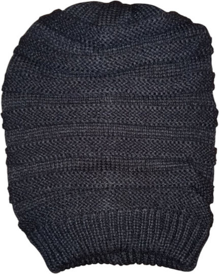 Beanie Unisex Beanie Knitted in Black color