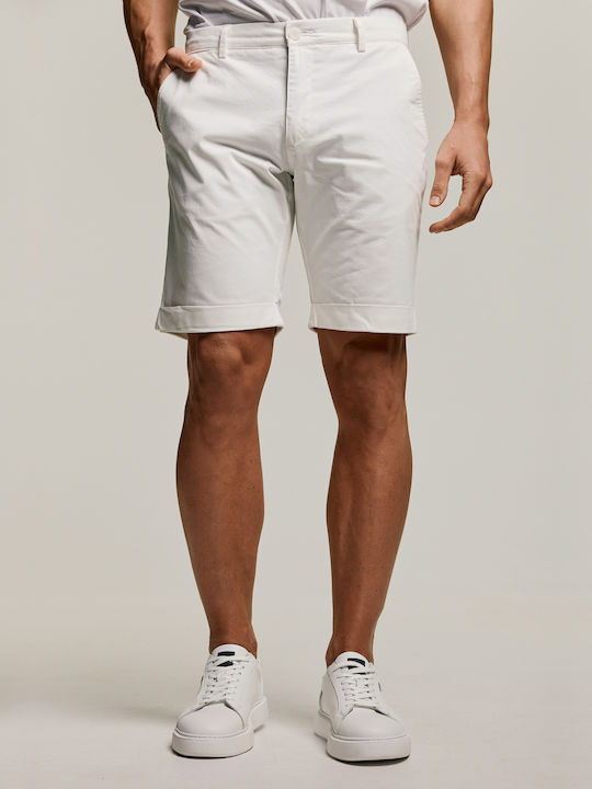 Guy Laroche