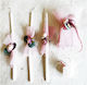 Tauföl-Set mit rosa Blumen