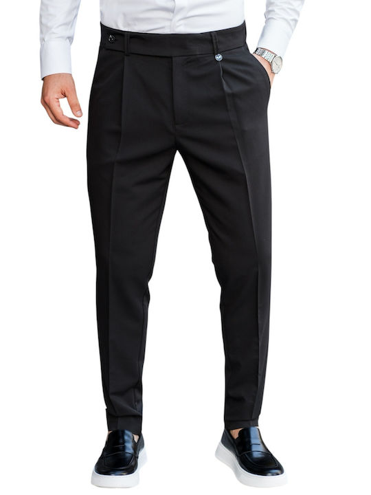 Trousers in Loose Fit Black