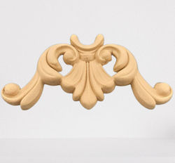 Colț decorativ sculptat din lemn 16cm x 8cm Colț decorativ sculptat din lemn 16cm x 8cm