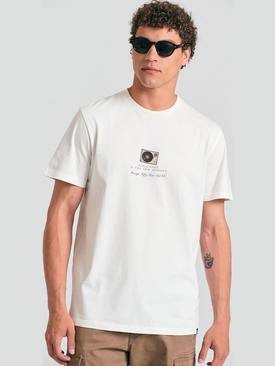 T-shirt White