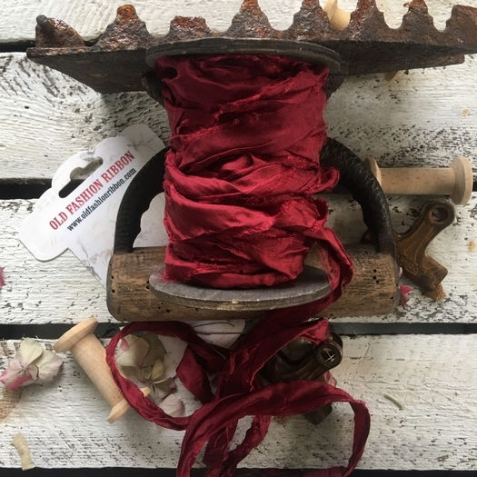 Old Vintage Weihnachtsband Rot 1,2m