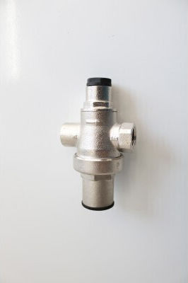 Reductor De Presiune Pressure Reducer Din Alama 1/4''