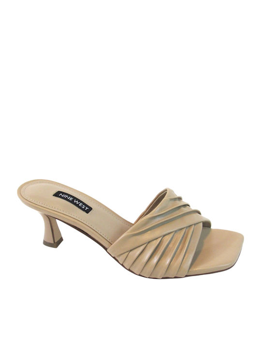 Nine West Mules mit Absatz in Beige Farbe