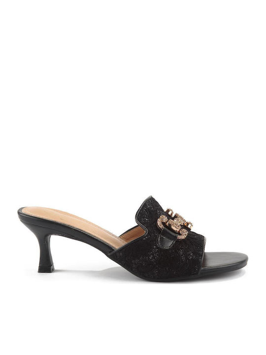 Mules with Low Heel in Black Color