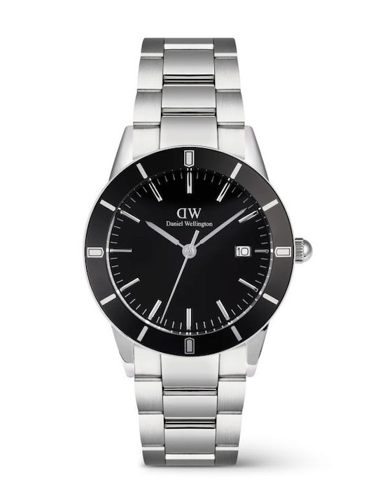 Daniel Wellington Iconic Watch Battery with Metal Bracelet Daniel Wellington Iconic Watch Battery with Metal Bracelet