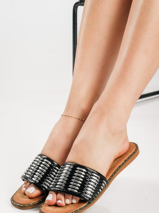 Women's Flat Sandals in Black Color