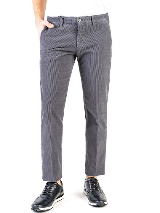 Trousers in Slim Fit Grey
