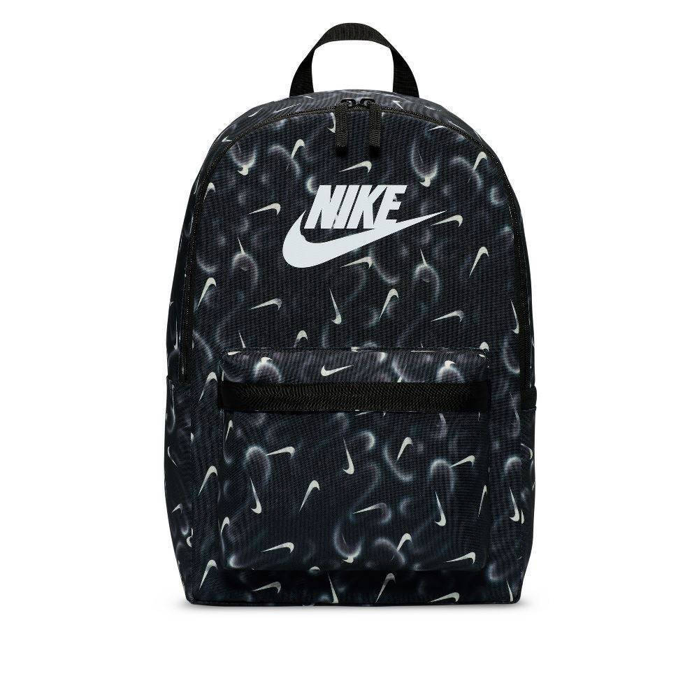 black nike backpack for school Elemental Kids' Backpack, Padded shoulder straps and a cushioned back panel help ensure comfortable carrying throughout the day Nike Heritage Backpack Nike Rucksack