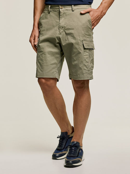 Guy Laroche