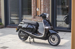 Swan Ηλεκτρικό Scooter Ισχύος 5000W Μαύρο Χρώμα