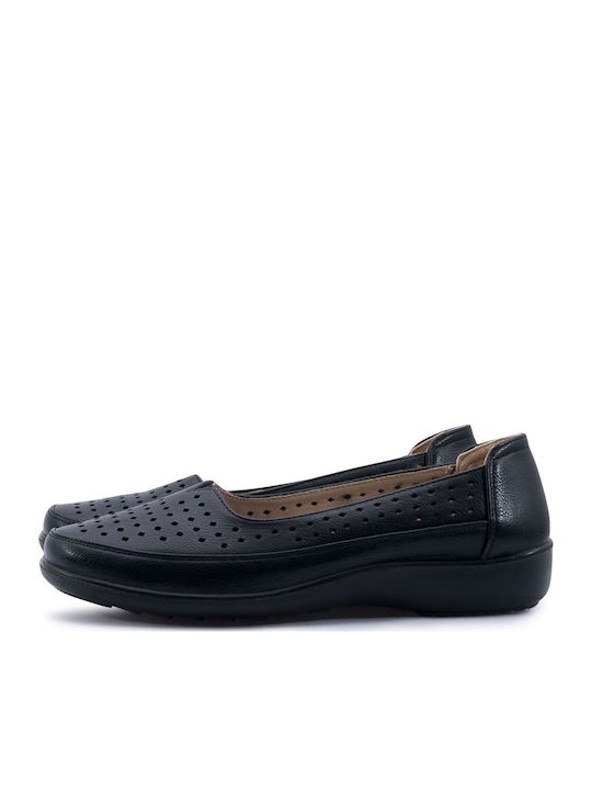 Women's Loafers in Black Color