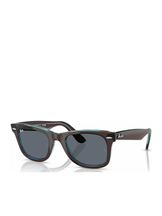 Ray Ban Wayfarer Unisex Sunglasses with Gray Pl...