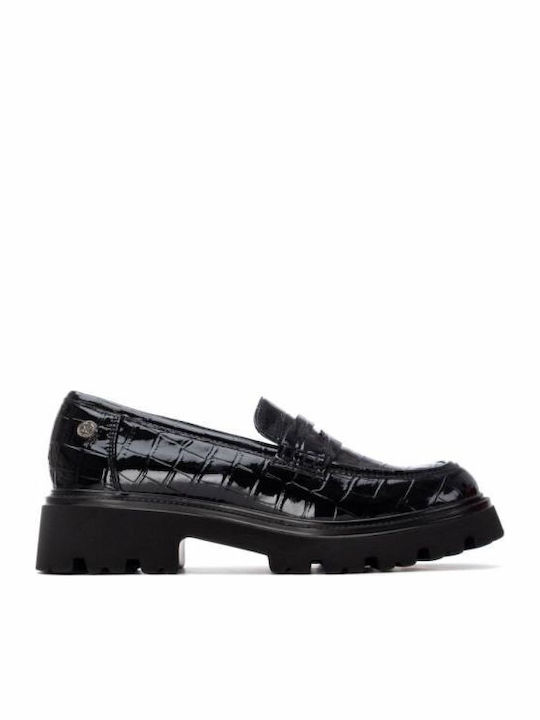 Women's Loafers in Black Color