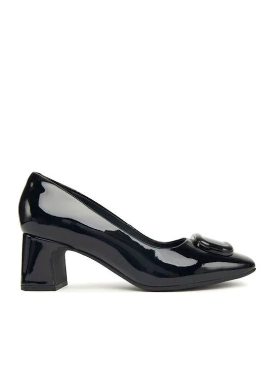Clarks Court Токчета от Лак Черен