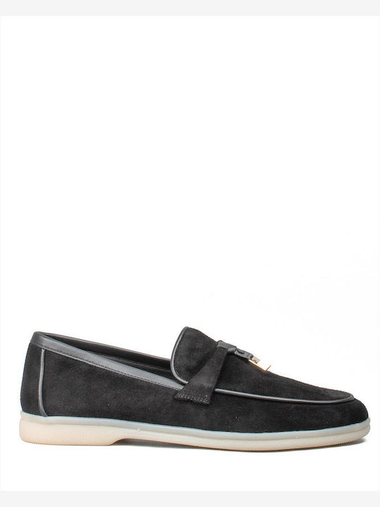 Women's Loafers in Black Color