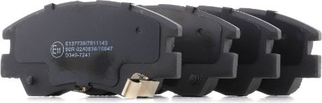 Front Brake Pads Mitsubishi L300 P0w P1w P2w P3w L03p 86-06 L200 K3t K2t K1t K0t 86-96 Pajero L04g L14g 83-91 1170 1170-11168