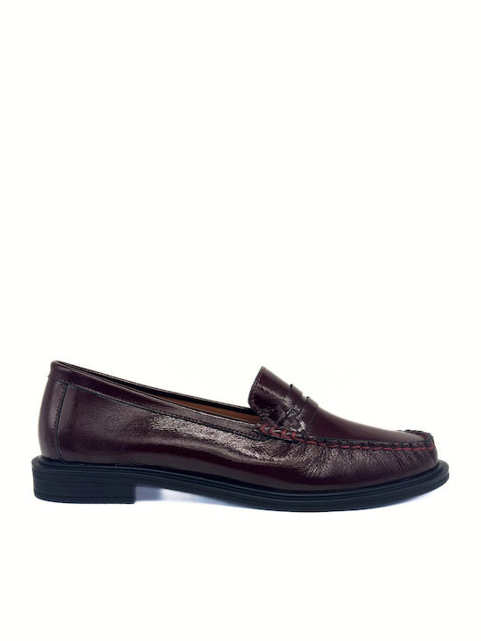 Women's Loafers in Burgundy Color