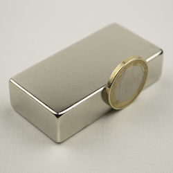 Магнит Правоъгълен 60x30x15mm Неодим Магнитна Сила 56kg Магнит Правоъгълен 60x30x15mm Неодим Магнитна Сила 56kg