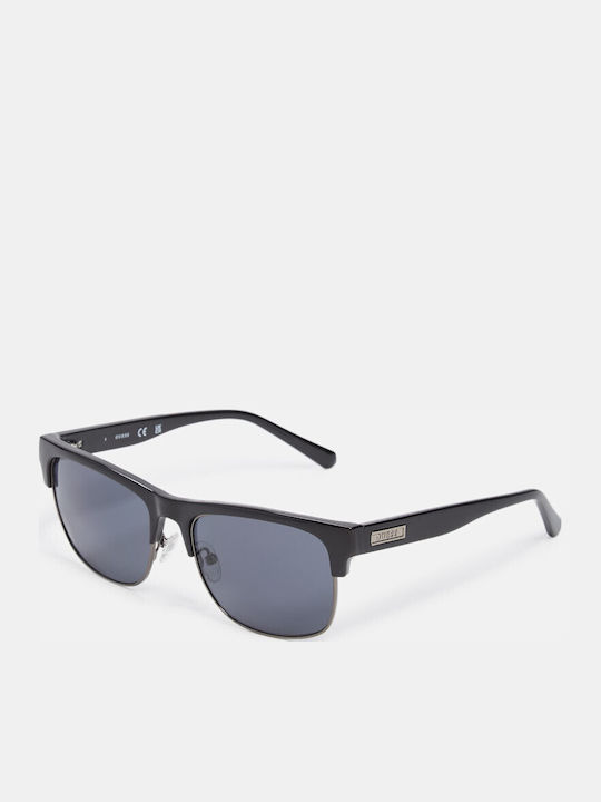 Guess Men's Sunglasses With Black Frame And Grey Gradient Lens GF00023 01A
