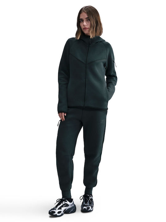 womens nike sweatpants and jacket