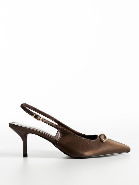 Pointed Toe Brown Medium Heels